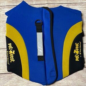 West Marine Pet Vest L